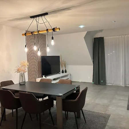 Ruhige Maisonette Im Gruenen Nettetal