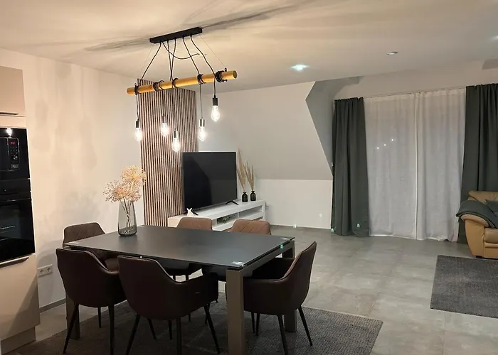 Ruhige Maisonette Im Gruenen Nettetal