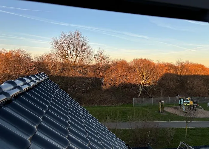 Ruhige Maisonette Im Gruenen *